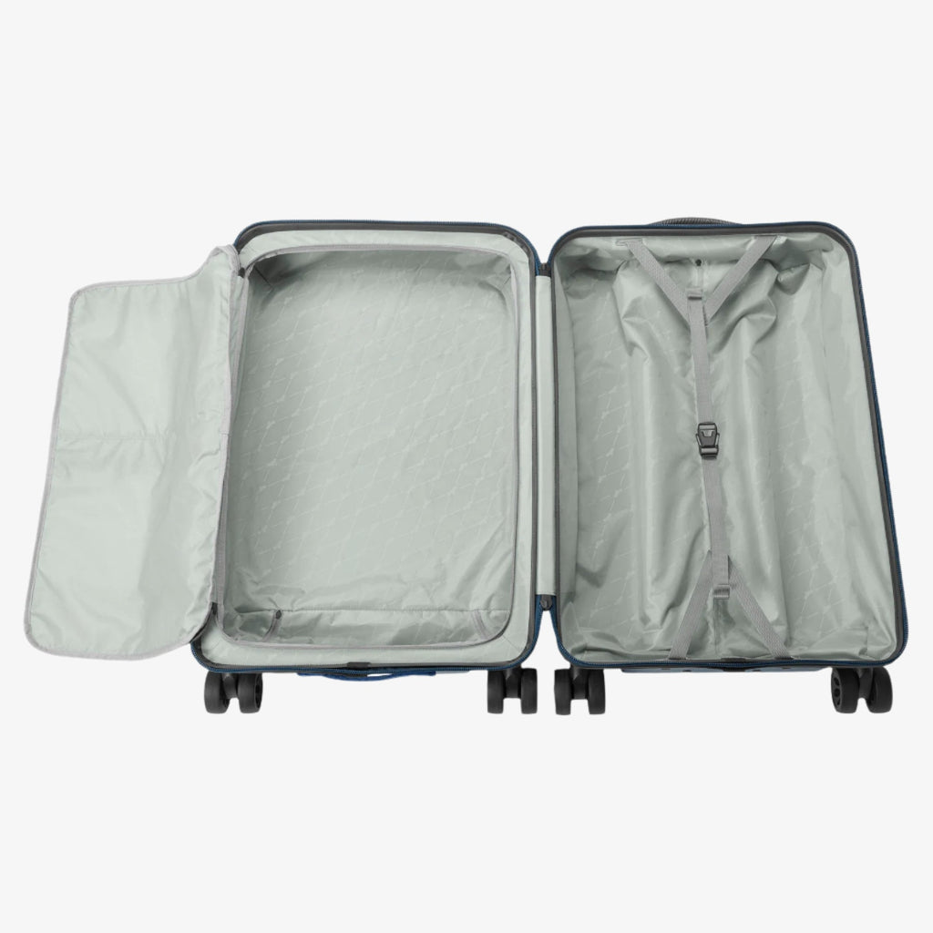 Tarmac 26" Luggage