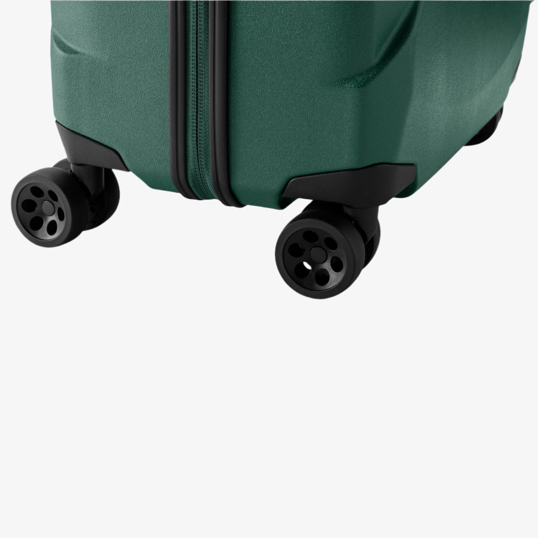 Tarmac 29" Luggage