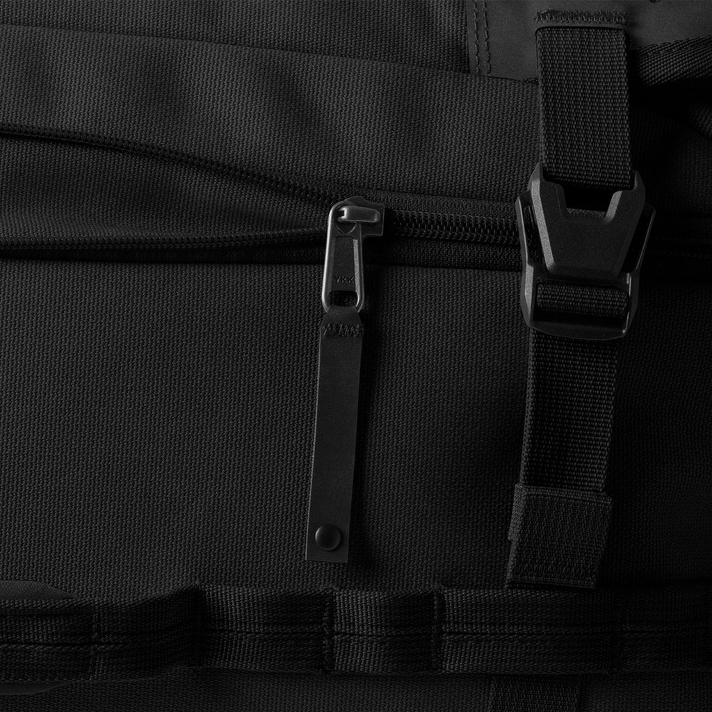 Gear Warrior XE 4-Wheel Large Carry-On Luggage
